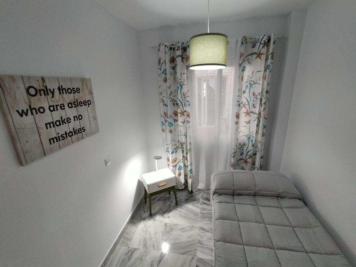 Apartamento Amplio, Seneca 1A Junto Al Centro Málaga Exterior foto